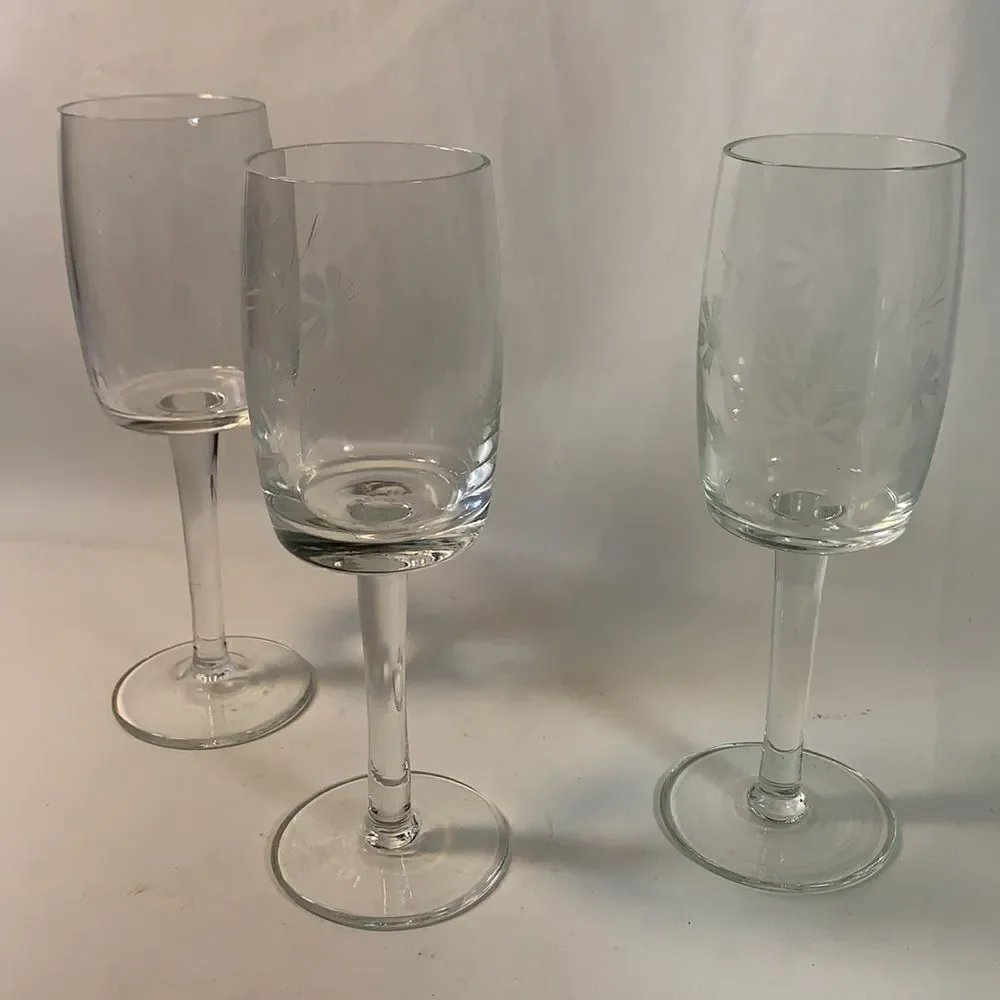Set 3 Glass Stemware 6 Ounces White Flower Etching Vintage Bar Cocktail Dining